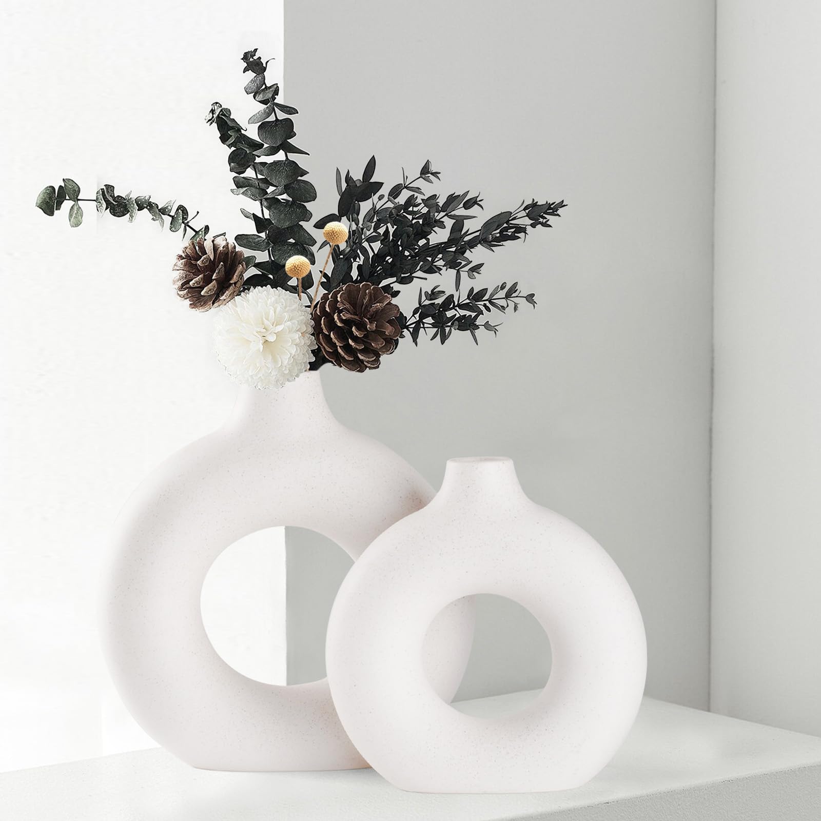 CEMABT Black Donut Vase Hollow Ceramic Vase for Flowers Handmade Minimalist Boho ins Style Modern Home Decor for Wedding Dinner Table Party Living Room Office Bedroom