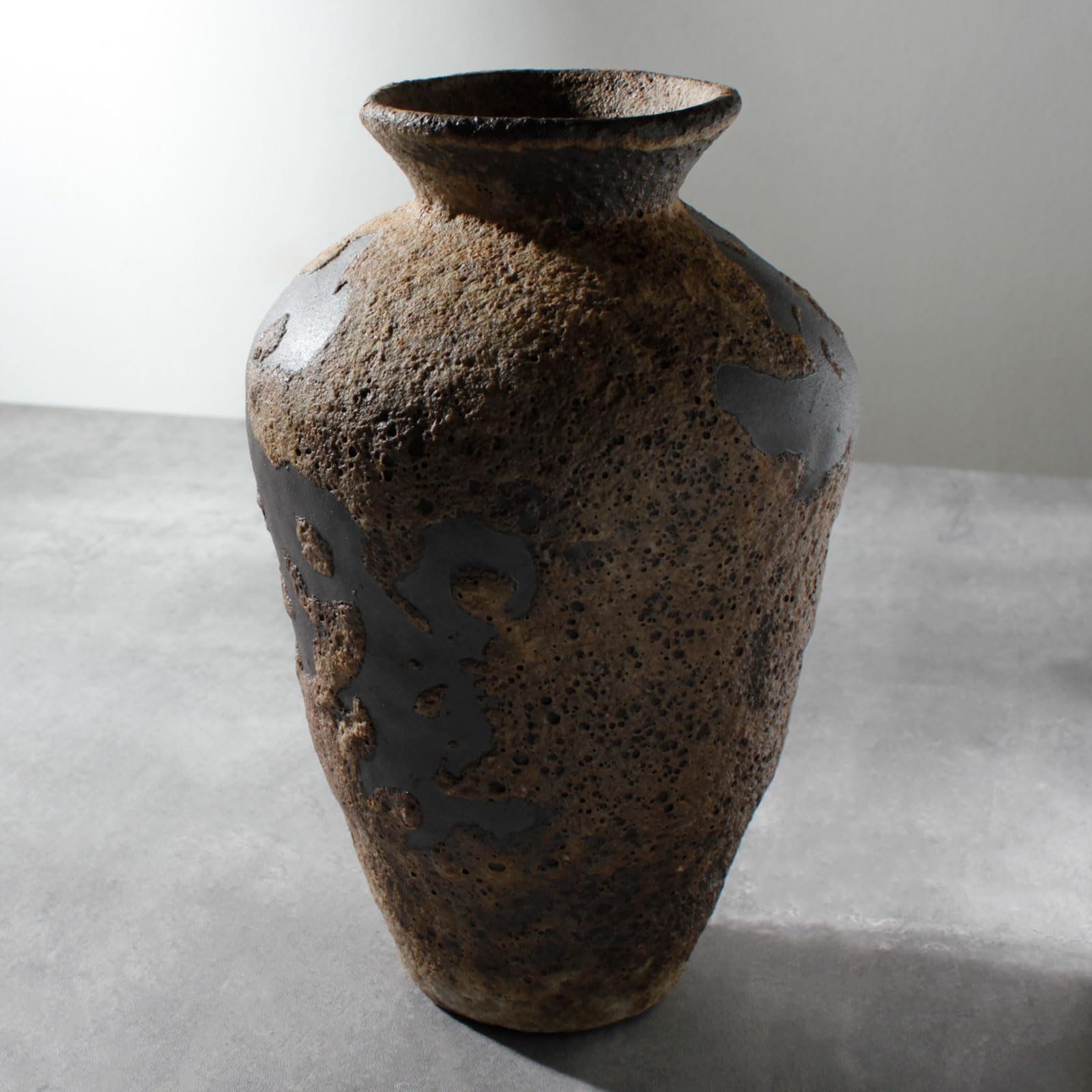 Rusty Ceramic Vase, Wabi Sabi Decorative Pottery Flower Vase for Centerpieces, Table, Living Room, Bedroom, Bathroom, Retro Country Farmhouse Decor