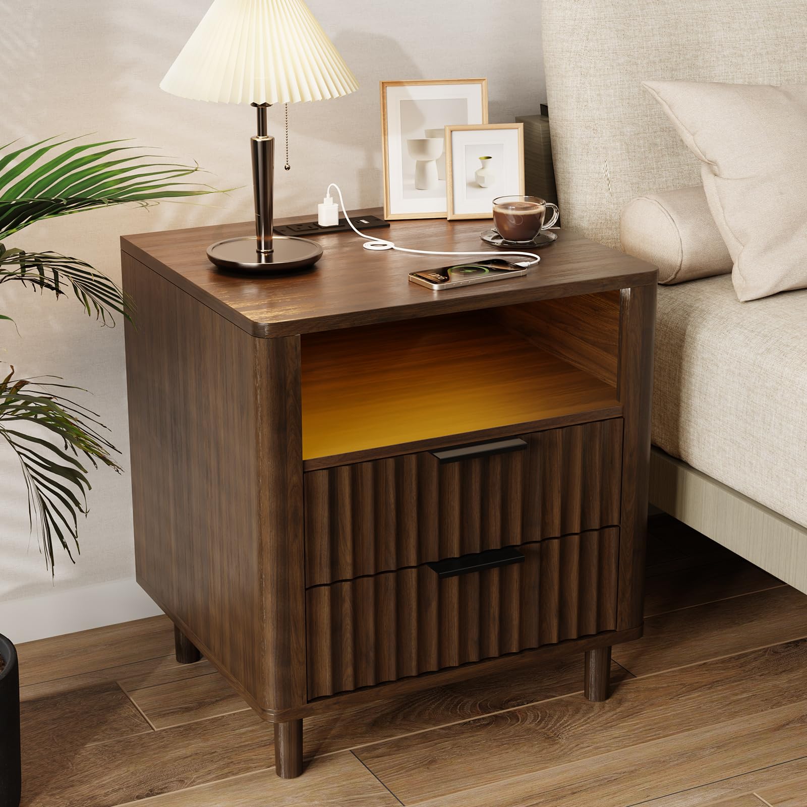Fluted Nightstand with Charging Station, 2 Drawers Storage Bedside Table, Solid Wood Modern Nightstand with Open Shelf, Curved Profile Design, End Table for Indoor Room Bedroom Office, Oak